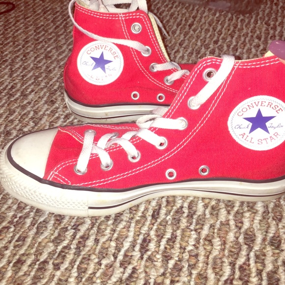 Red converse