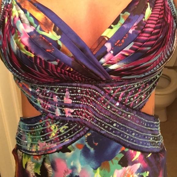 Prom dress - Picture 1 of 4