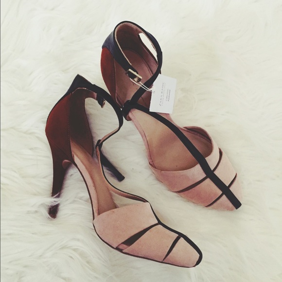 ||ZARA|| Heels - Picture 4 of 4