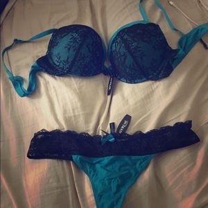 Adore Me Bra & panties set