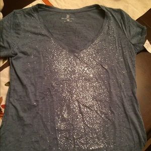 Burn out Tee Wirh a little sparkle