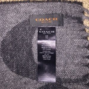 Coach scarf
