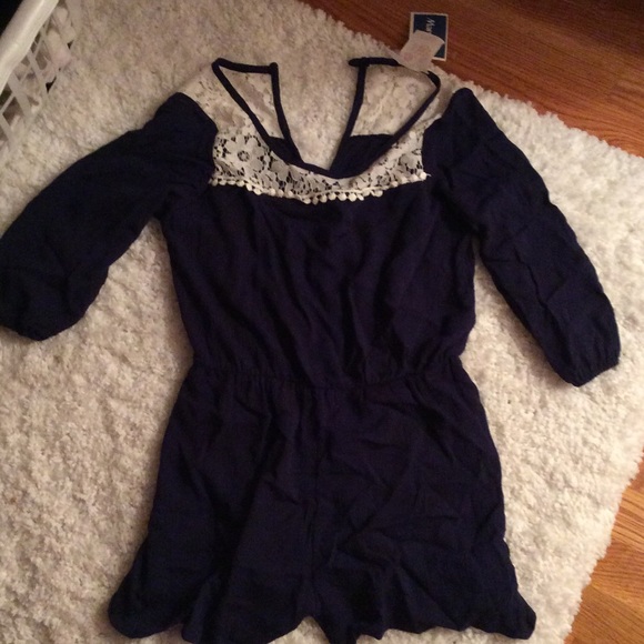 Navy blue romper NEVER WORN!!