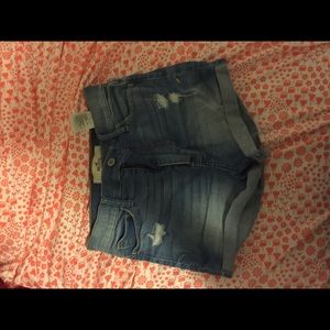 High waisted Hollister short shorts