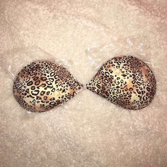 Stick-on / adhesive bra