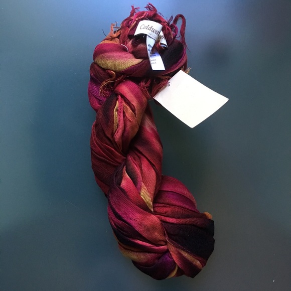NWT coldwater creek scarf