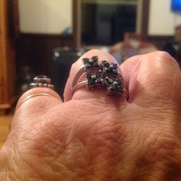 Flower ring