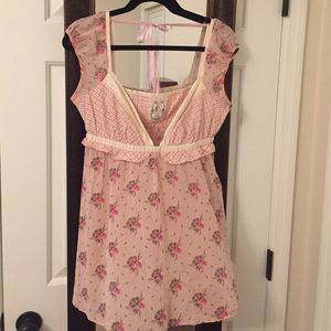 Free People size 8 adorable top