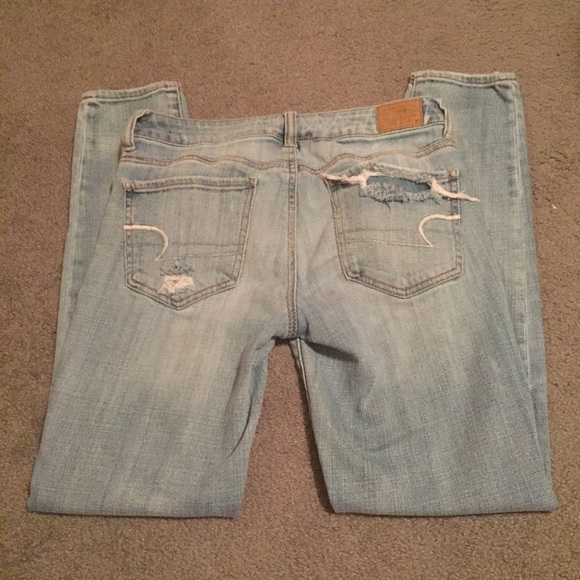 Size 4 American Eagle Distressed Jeggings