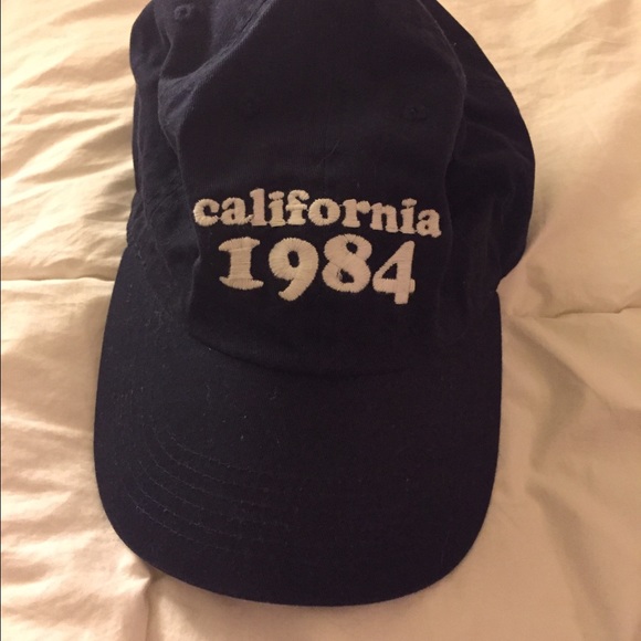 Brandy Melville baseball cap - Picture 1 of 3