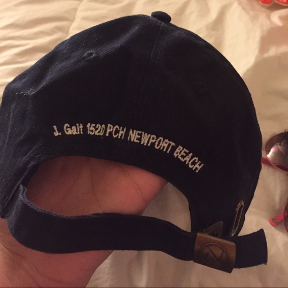 Brandy Melville baseball cap - Picture 3 of 3