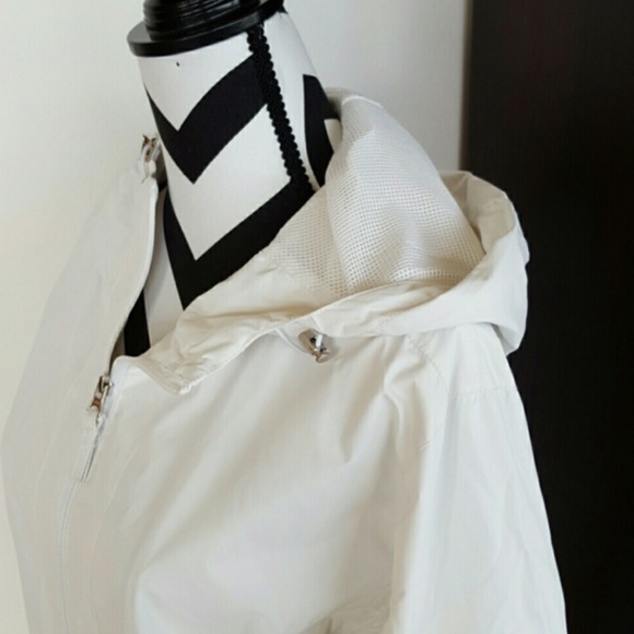 White Spring Jacket - Picture 3 of 4