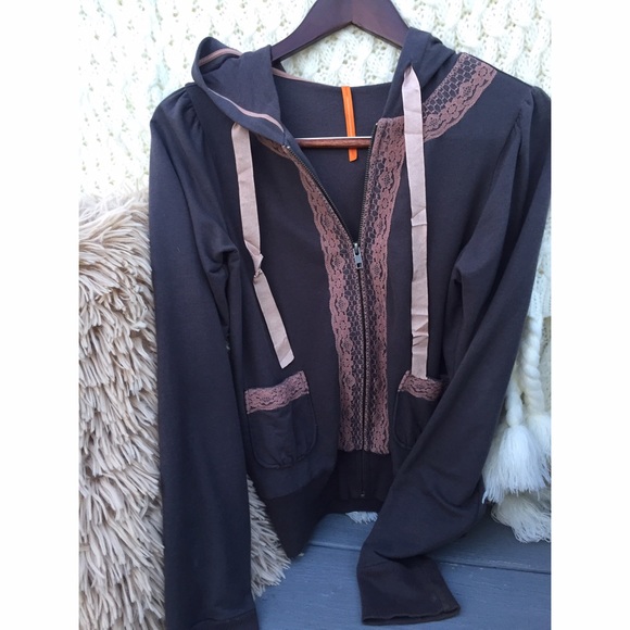 S a t u r d a y S u n d a y - ribbon string hoodie - Picture 2 of 4