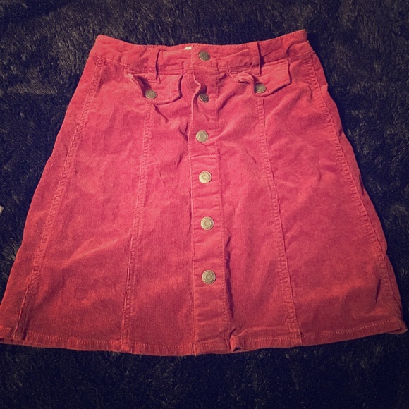 Burgundy Skirt 💕