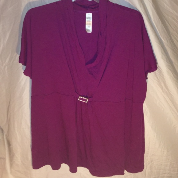 Short sleeve top