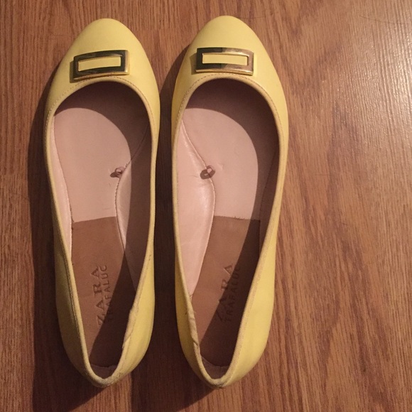 Zara Trafaluc flats.
