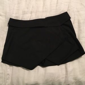 Aritzia Asymmetrical Skort