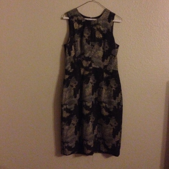 Great sleeveless dress! - Picture 2 of 4
