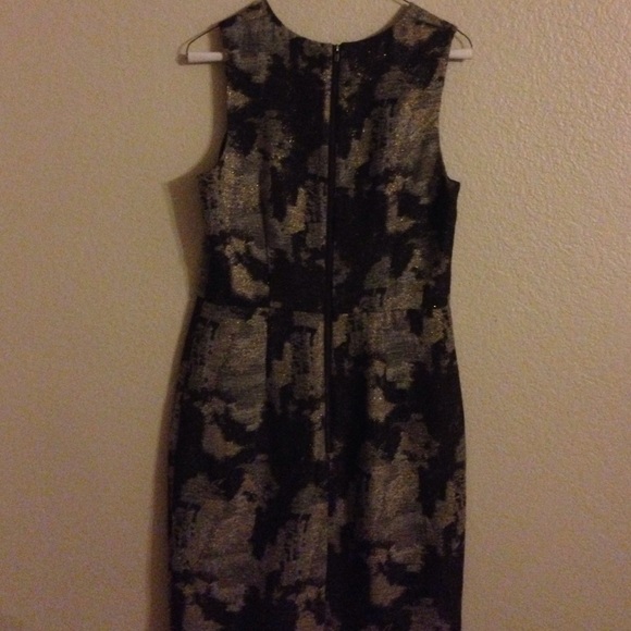 Great sleeveless dress! - Picture 4 of 4