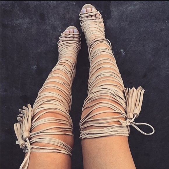❤️❤️SOLD❤️❤️ Jeffrey Campbell lace up heels