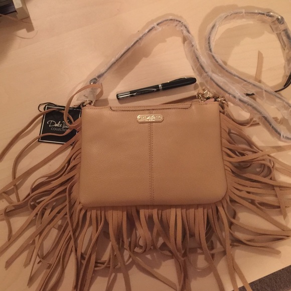 Fringe bag in nude