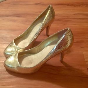 JCrew gold pumps