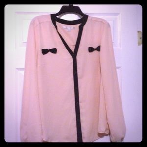 Cute pink dress shirt with bows