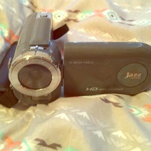 Jazz HD video recorder 10 mega pixels