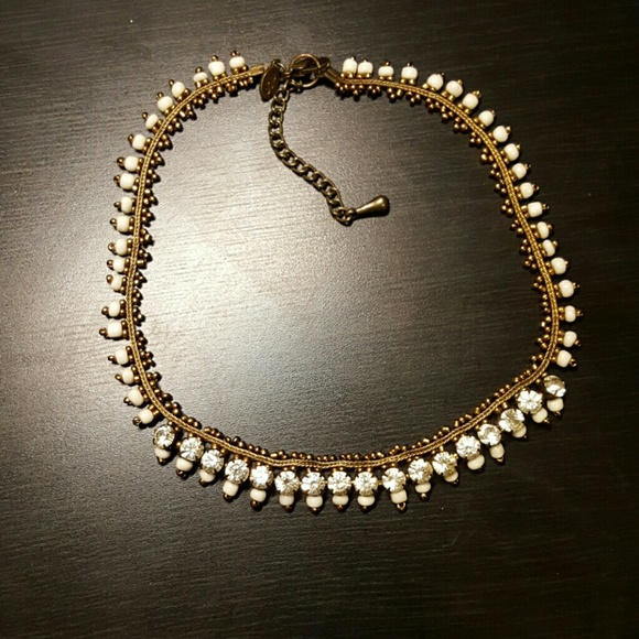 Gorgeous AE Chocker Necklace