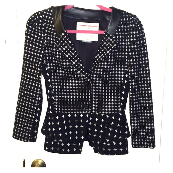 Chic Cartonnier Blazer - Picture 1 of 3