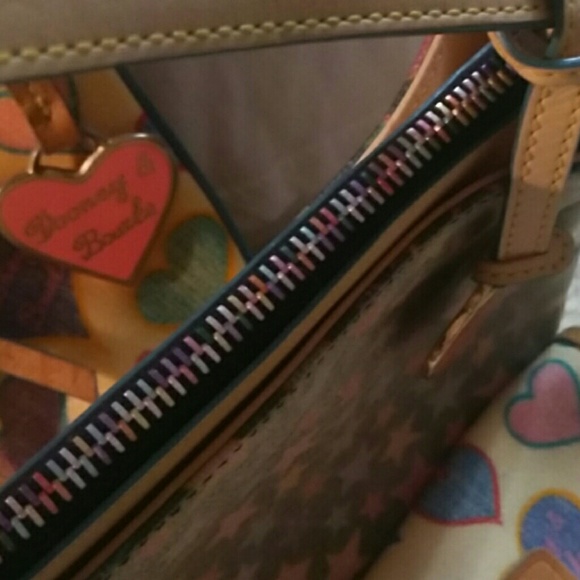 Dooney & Bourke bundle - Picture 3 of 3