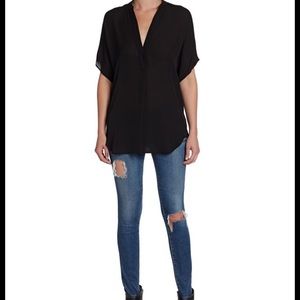 100%silk Vince blouse