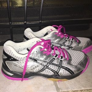 Pink asics volleyball shoes