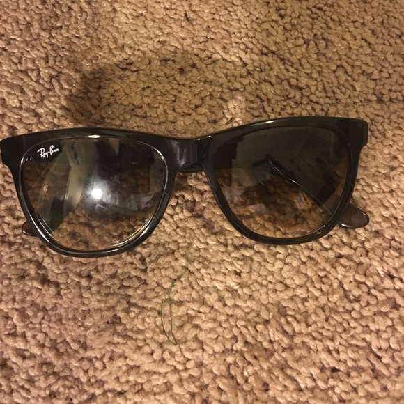 Ray-Ban sunglasses (RB4184) and case