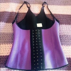 @OFFERS ARE WELCOME 👌🏼 #waist trainer
