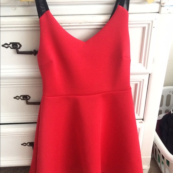 Fuchsia dress - Picture 1 of 2