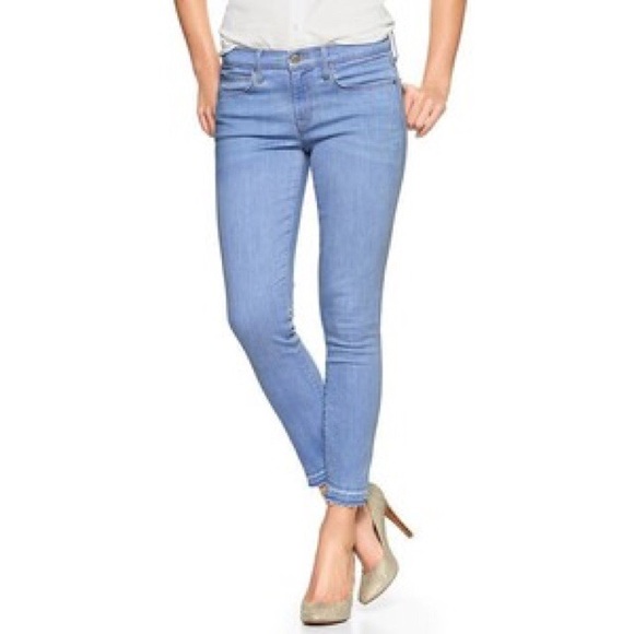GAP Women 1960 Raw Edge Skimmer Jeans