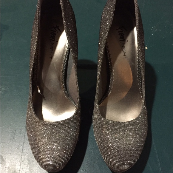 Never been worn!!💎Sparkly heels💎 - Picture 4 of 4