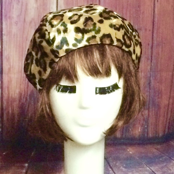 Velvet leopard beret hat - Picture 2 of 5