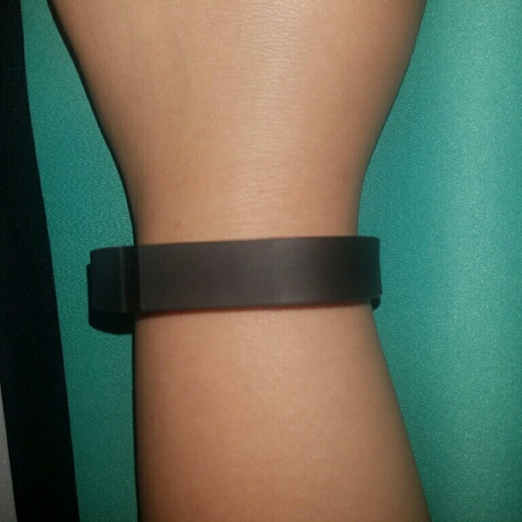 Flex fitbit - Picture 1 of 2