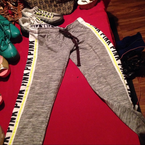 Gym pant by Pink !