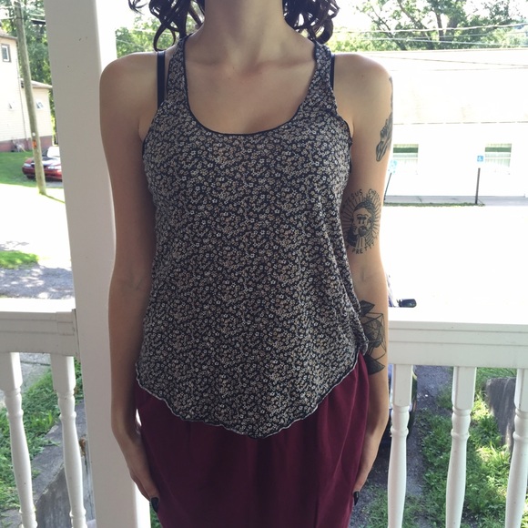 American rag floral tank