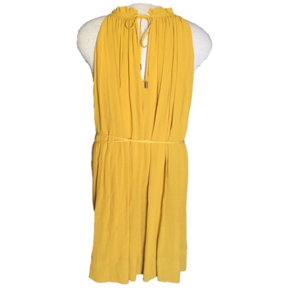 ❌SOLD❌NWT Banana Republic Halter Style Dress - Picture 3 of 4