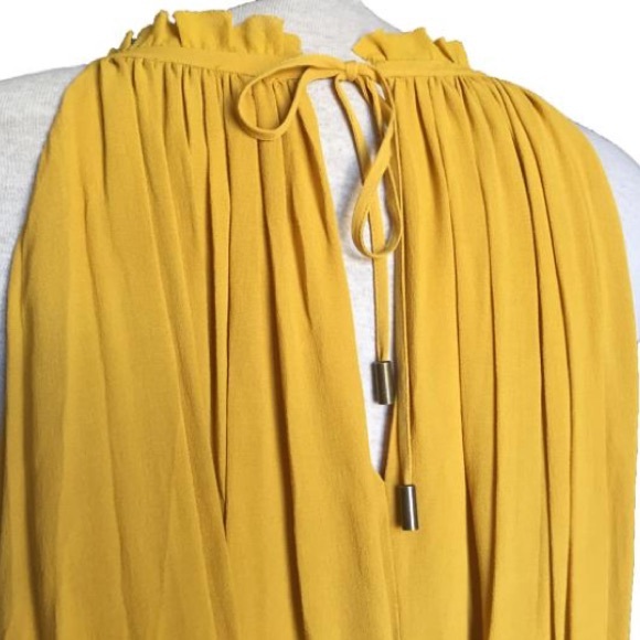 ❌SOLD❌NWT Banana Republic Halter Style Dress - Picture 4 of 4