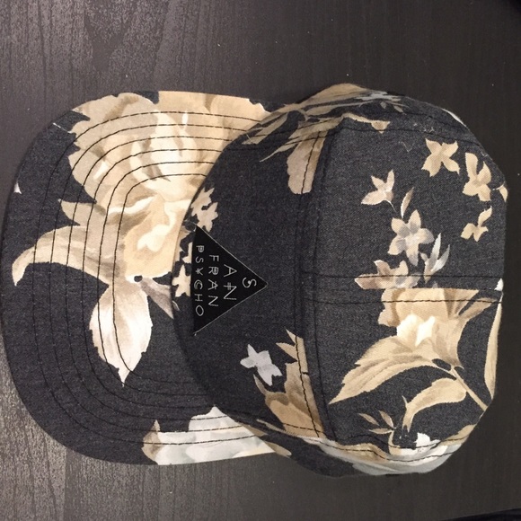 5 Panel Hat