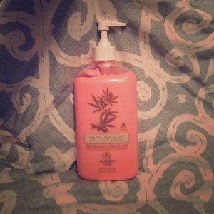 Hemp Nation tan extender lotion