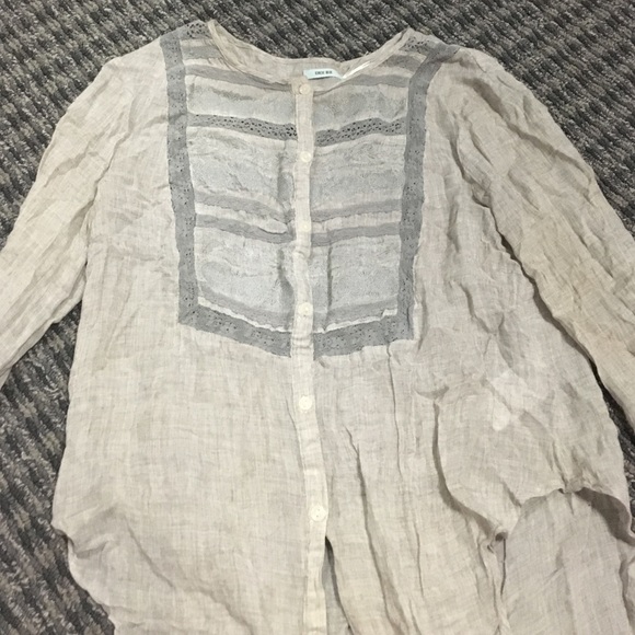Long sleeve decorative lace top