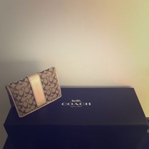 Coach Signature Gold Wallet