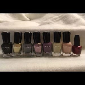 6 Zoya mini nail polishes. 1 mini OPI polish.
