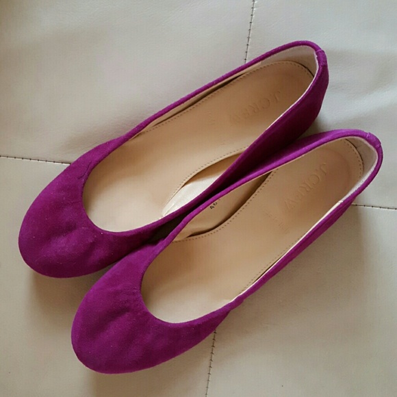 *sold* Jcrew purple suede flats, size 5